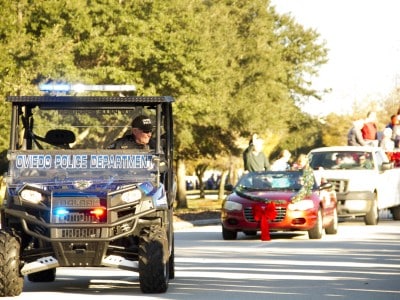 Oviedo Amendment 3 holiday parade