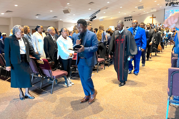 Hundreds gather to remember Winter Springs High School student Kennedy Jackson