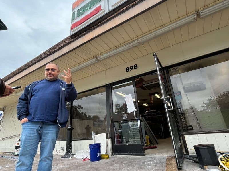 7-Eleven Winter Springs Clubhouse Deli