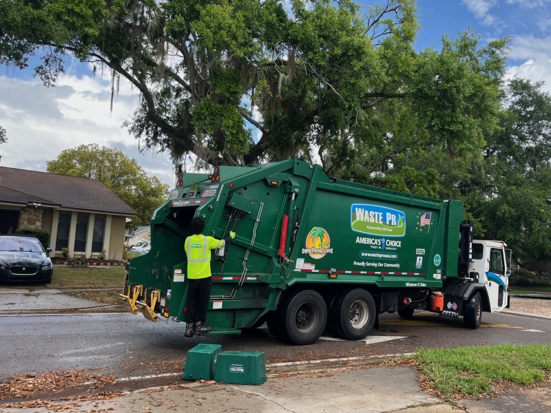 Oviedo garbage fee truck