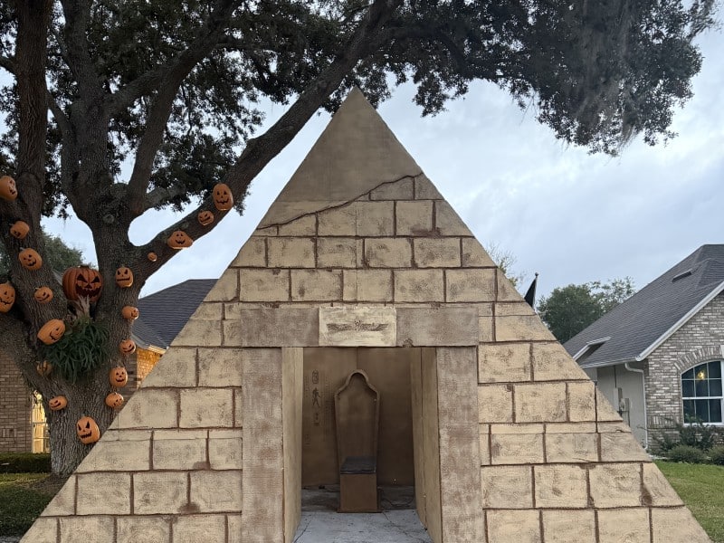 haunted house